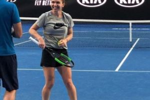 Simona HALEP stabileşte un nou RECORD. Lumea TENISULUI, la picioarele campioanei din ROMÂNIA