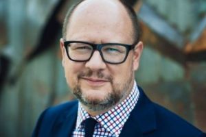 Primarul oraşului polonez Gdansk a fost ÎNJUNGHIAT pe scenă în timpul unui eveniment caritabil. Următoarele ore sunt decisive. VIDEO