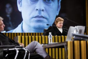 Veniţi la „Teroare“, la Sala Mare, şi decideţi soarta personajului principal