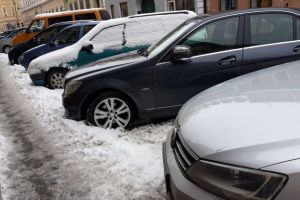 PSD-ul se plânge că primăria Sibiu a mărit nejustificat tarifele la parcări – ”Nici măcar nu le îngrijesc cum trebuie”