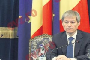 Iohannis şi Cioloş, CONFRUNTARE directă. Pe cine se bazează preşedintele pentru ALEGERILE PREZIDENȚIALE