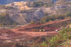 Proiectul minier de la Certej, oprit de instanţă
