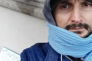 Dramele ROMÂNILOR EXPLOATAȚI în străinătate. „M-au aruncat CA PE UN CÂINE în subsolul unei clădiri neterminate şi M-AU ȚEPUIT la bani”