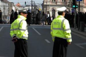 ICCJ: Poliţiştii locali nu mai pot amenda şoferii în trafic sau să le ceară actele