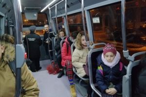 STPT a pornit transportul şcolar. Elevii nu s-au înghesuit să meargă cu minibuzele la şcoală