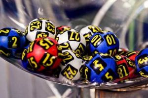 Câştig record reuşit de un târgumureşean la Loto 5/40!