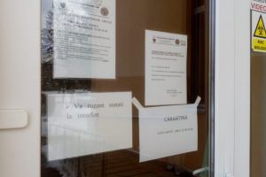 Carantină la Infecţioase şi program redus de vizită la ATI din cauza gripei