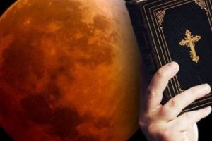 Eclipsa TOTALĂ: Super Luna de SÂNGE va fi  pe cer, aruncând o strălucire ROŞIE sumbră peste Pământ. Când  va avea loc  fenomenul