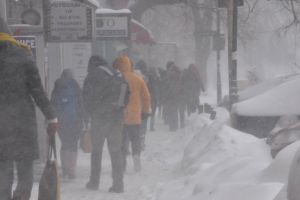 Cod galben de viscol în mai mult de jumătate din ţară. Cât mai avem parte de ninsori