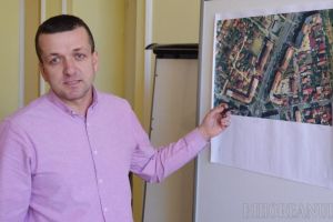 Şase case şi 22 de garaje din Ioşia vor fi demolate pentru a face loc la 300 locuri de parcare