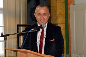 Zilele Colegiului Mihai Eminescu: Fost elev al şcolii, şeful Academiei Naţionale de Informaţii, Adrian Ivan, le-a povestit liceenilor despre meseria de 