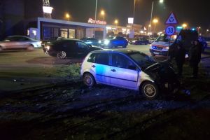 Accident rutier pe bulevardul Aurel Vlaicu, zona Vivo Mall. Doua masini, implicate