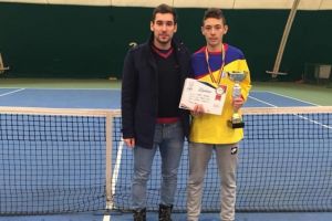 Dragos Cazacu, de la Tenis Club Bright, campion national la tenis. Andra Diana Stanciu (Tenis Club Idu), pe locul trei (galerie foto + documente)