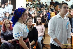 Dor de Eminescu… în şcolile care poartă numele poetului naţional