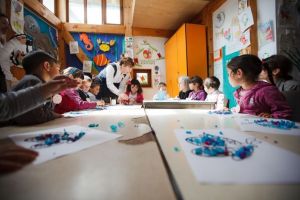 Fonduri europene pentru cinci grădiniţe din judeţul Braşov