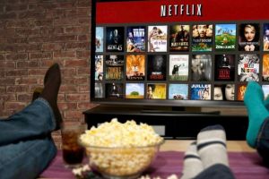 Se scumpesc abonamentele la Netflix
