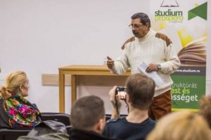 Descoperiţi „Cutumele locale rome – între a fi sau nu a fi Rom”, cu Rudy Moca