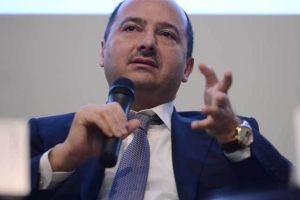 Remus Borza, deputat independent: Guvernatorul a băgat leul la apa