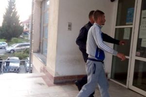 Sub control judiciar pentru tentativă de furt