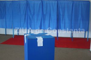 Referendum pentru demiterea presedintelui Romaniei. Trei constanteni, trimisi in judecata 