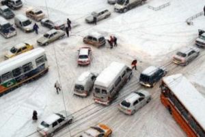 Lovitură GREA pentru şoferi! Regula din trafic despre care NIMENI nu ştia şi care aduce AMENZI URIAȘE. Mare atenţie