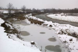 ABA Jiu: Gheaţă la mal pe mai multe porţiuni ale Jiului