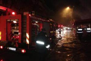 incendiu strada dunarea calarasi, isu calarasi incendiu strada dunarea services auto, incendiu calarasi zona orizont, isu barbu stirbei calarasi