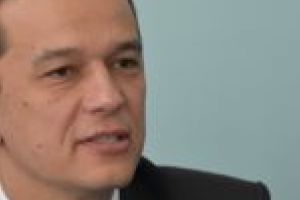 Sorin Grindeanu în trimite pe Cioloş la Prună să se convingă cine a deschis porţile penitenciarelor pentru infractori periculoşi!