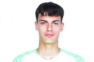 Fotbalistul Stefan Musat, nepot al Elenei Frincu, isi serbeaza astazi majoratul, in cantonament cu FC Viitorul