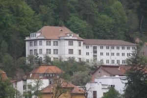 Biserica Evanghelică îşi face hotel în locul Liceului Silvic. Valoarea imobilului, mult subevaluată