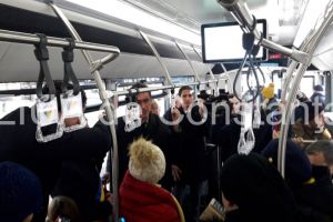 Constanta. O adolescenta a ramas fara portofel in timp ce calatorea cu transportul in comun. Un tanar a fost retinut