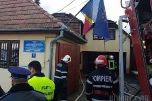 Incendiu de proporţii la Centrul de plasament pentru copii cu dizabilităţi din Oradea (FOTO/VIDEO)