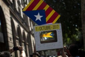 PERCHEZIȚII în Barcelona la sediile guvernului regional. Ministru al Economiei, ARESTAT, în contextul REFERENDUMULUI pentru independenţă 