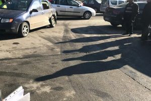 FOTO: Pieton lovit de o maşină, la Târgu-Jiu