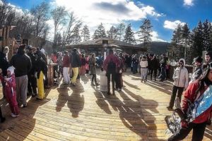 Se apropie ediţia cu numărul 4 a evenimentului Snowman Fest