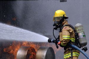 Cel puţin opt persoane moarte într-un atac cu maşină cu explozibil în Bogota
