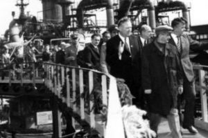 Intreprinderile lui Ceauşescu relansează ECONOMIA ROMÂNIEI. Ministrul Bădălău: „Vom avea cea mai modernă fabrică din Europa”