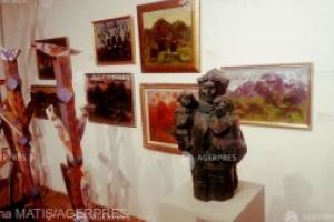 REPORTAJ Galeria de Artă Românească Modernă de la Târgu Mureş, redeschisă de Ziua Culturii Naţionale