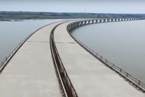 Autostrada în Bihor: Instanţa obligă Compania de Drumuri să reevalueze ofertele Trameco şi Strabag pentru lotul 3C2