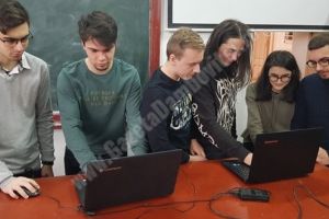 Elevi dâmboviţeni, calificaţi în finala mondială a unui concurs NASA