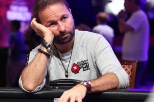 Cel mai de succes jucător de poker din istorie este român
