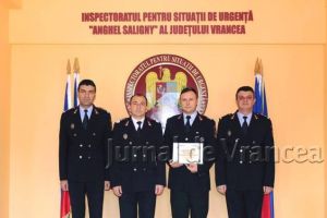 FOTO: Cum a salvat un pompier viaţa unui om, în timpul liber. Ionuţ Fercalo, pompierul lunii decembrie