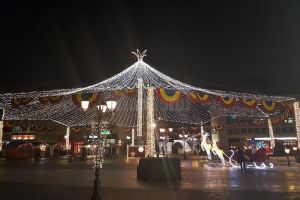 Decoraţiunile de sărbători din Suceava vor fi strânse începând de luni
