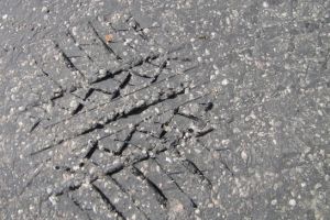 Drumurile de asfalt din Australia au început să se topească din cauza temperaturilor record