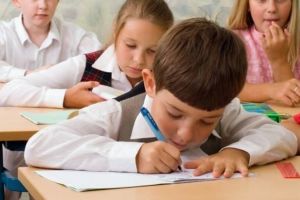 O profesoară de engleză cercetată disciplinar pentru că a folosit cuvântul „foot”, la lecţie