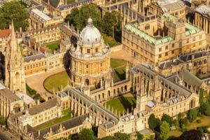 Trei elevi ai Colegiului Naţional „Unirea”, admişi la Oxford! Mesajul conducerii liceului