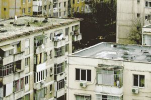 Alertă pentru românii care stau la bloc! Toţi sunteţi OBLIGAȚI să aveţi asta în casă