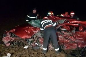 ACCIDENT GRAV, cu persoane încarcerate, la Constanţa. DOI DECEDAȚI, MAȘINI DISTRUSE 