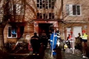 ȘOC în Capitală. Un bărbat s-a ARUNCAT DE LA ETAJUL 7 al unui bloc din cartierul Militari