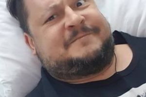 Bobonete, vedeta din Las Fierbinţi  s-a TREZIT din MORŢI
